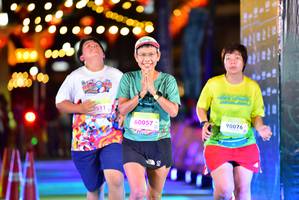 BIB: 900, 60057, 90076
                            <button type="button" onclick="openModal(21803939)" class="btn btn-primary btn-sm float-right btn-popup" data-toggle="modal" data-target=".modal-high-quality">
                        <i class="fas fa-shopping-cart"></i> Add to Cart
                    </button>
                                            <button type="button" onclick="isThisMe(21803939, true)" class="btn btn-success btn-sm float-right btn-popup btn-isme hidden" data-toggle="tooltip" data-placement="bottom" title="นี่คือรูปของคุณใช่ไหม คลิกที่นี่เพื่อเอาเข้าอัลบั้ม">
                        <i class="fas fa-plus"></i> Add to album
                    </button>
                    <button type="button" onclick="isThisMe(21803939, false)" class="btn btn-warning btn-sm float-right btn-popup btn-isnotme hidden">
                        <i class="fas fa-ban"></i> Remove from album
                    </button>